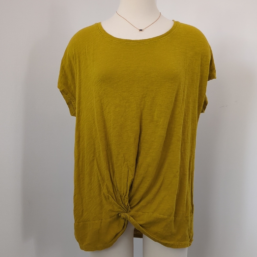 Old Navy Maternity Yellow Knot Front Tee Chartreuse Green Gold